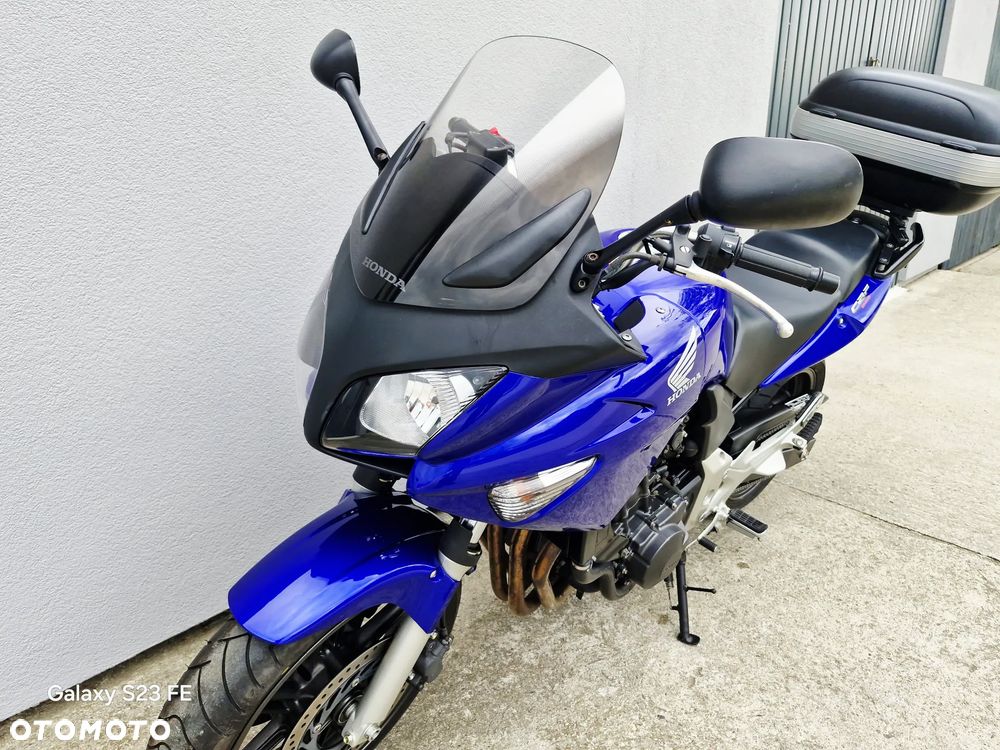 Honda CBF - 8