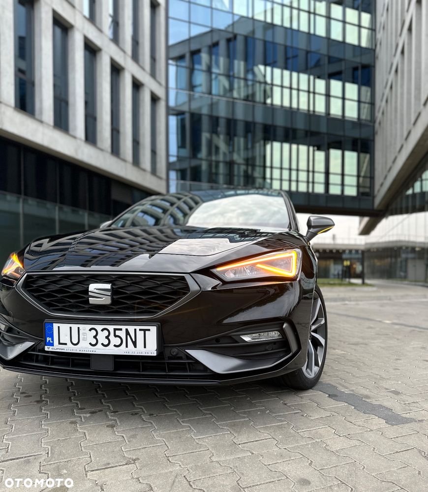 Seat Leon 1.5 eTSI FR DSG - 3