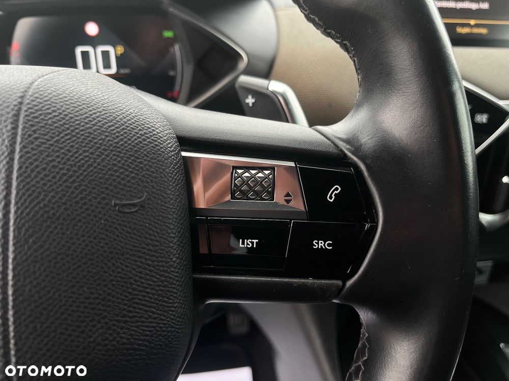 DS Automobiles DS 3 Crossback 1.2 PureTech Montmartre - 11