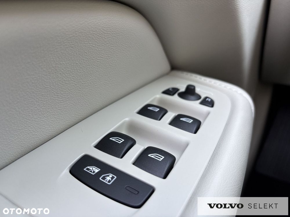 Volvo XC 60 - 15