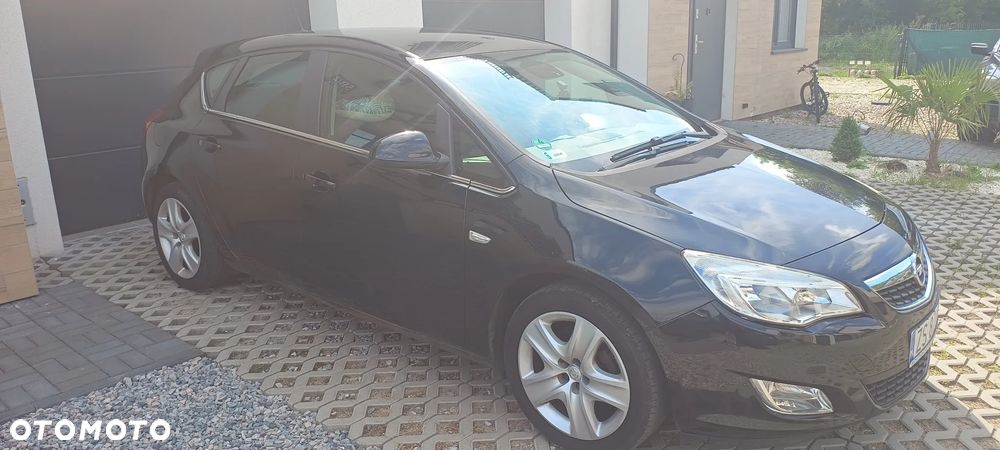 Opel Astra 1.4 Enjoy - 9