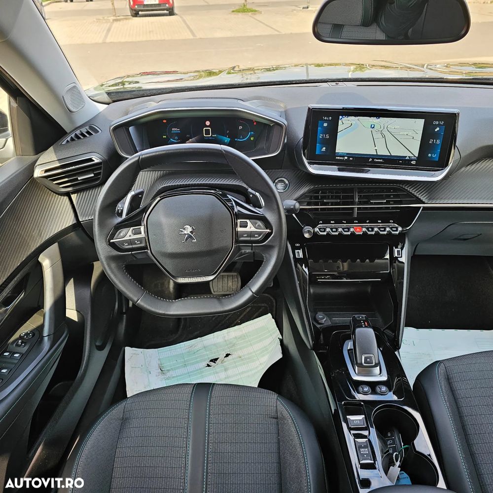 Peugeot 2008 BlueHDi 130 EAT8 Allure - 10