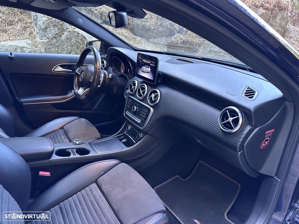 Mercedes-Benz A 180 d AMG Line Aut. - 24