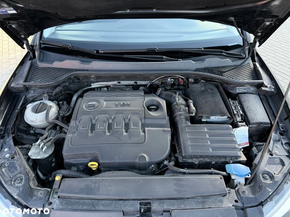 Seat Leon ST 2.0 TDI DPF DSG FR - 17