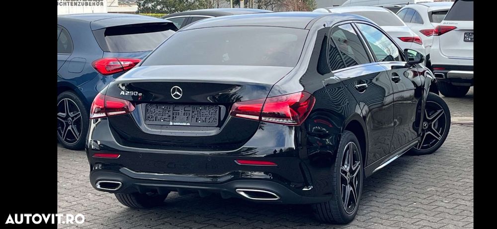 Mercedes-Benz A 250 e Sedan 8G-DCT Lim. AMG Line Advanced - 7