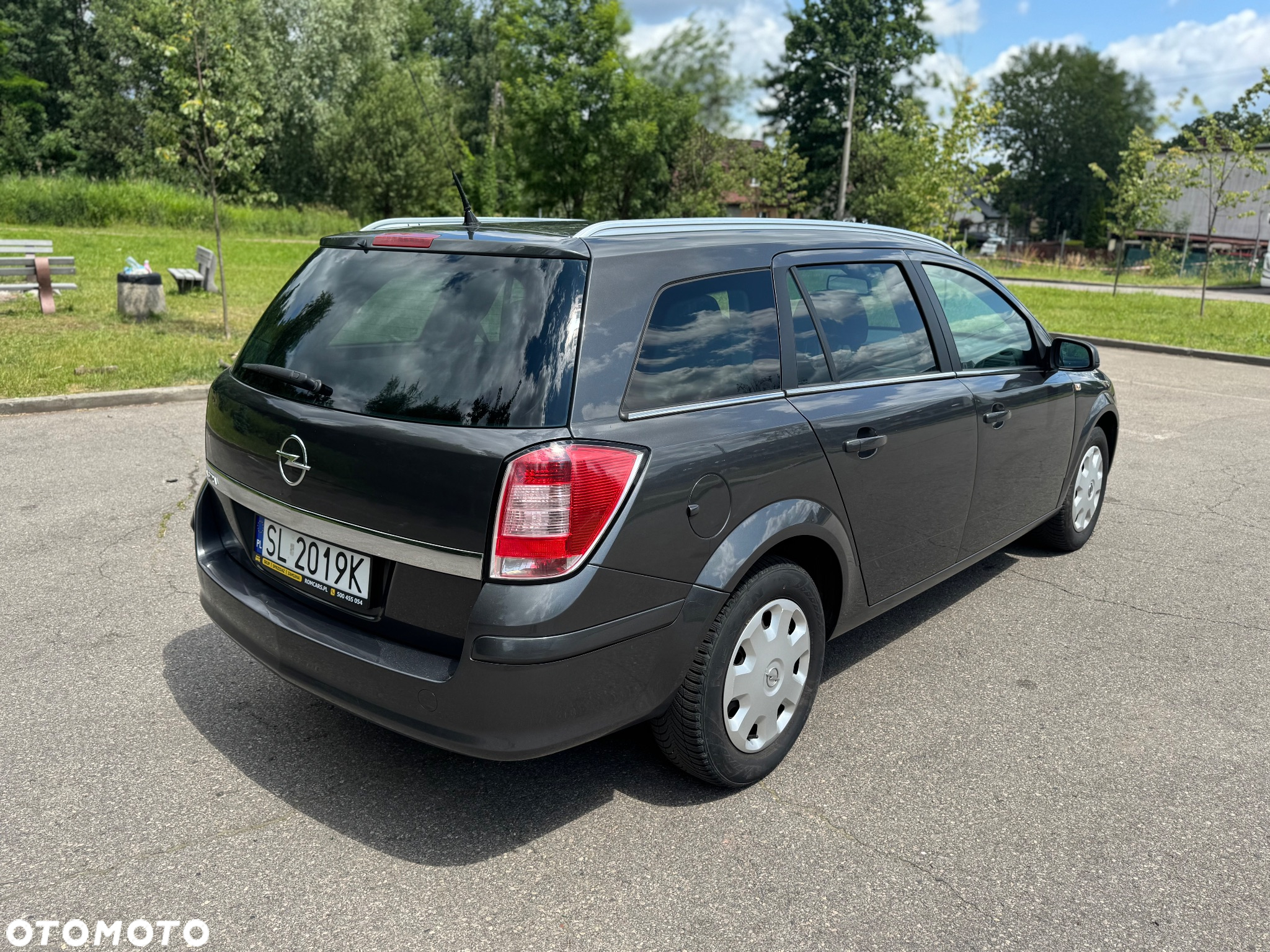 Opel Astra 1.6 Caravan - 9