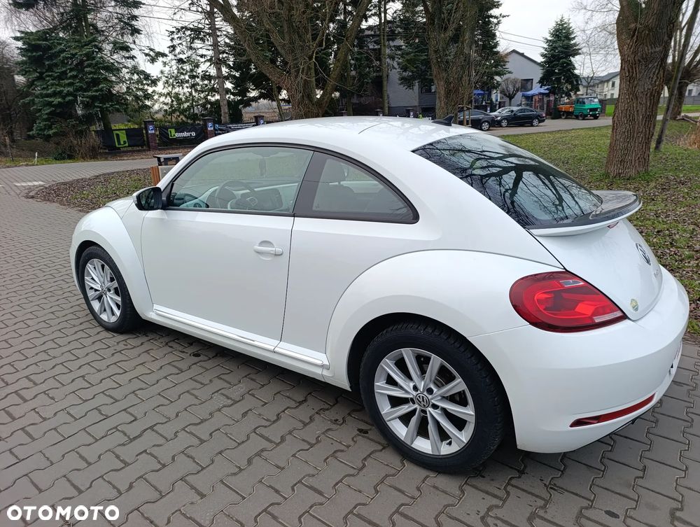 Volkswagen Beetle - 4