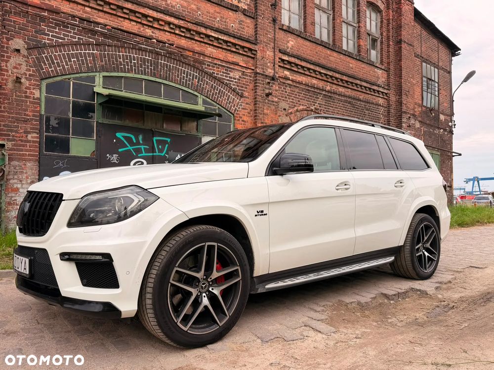 Mercedes-Benz GL 63 AMG - 34