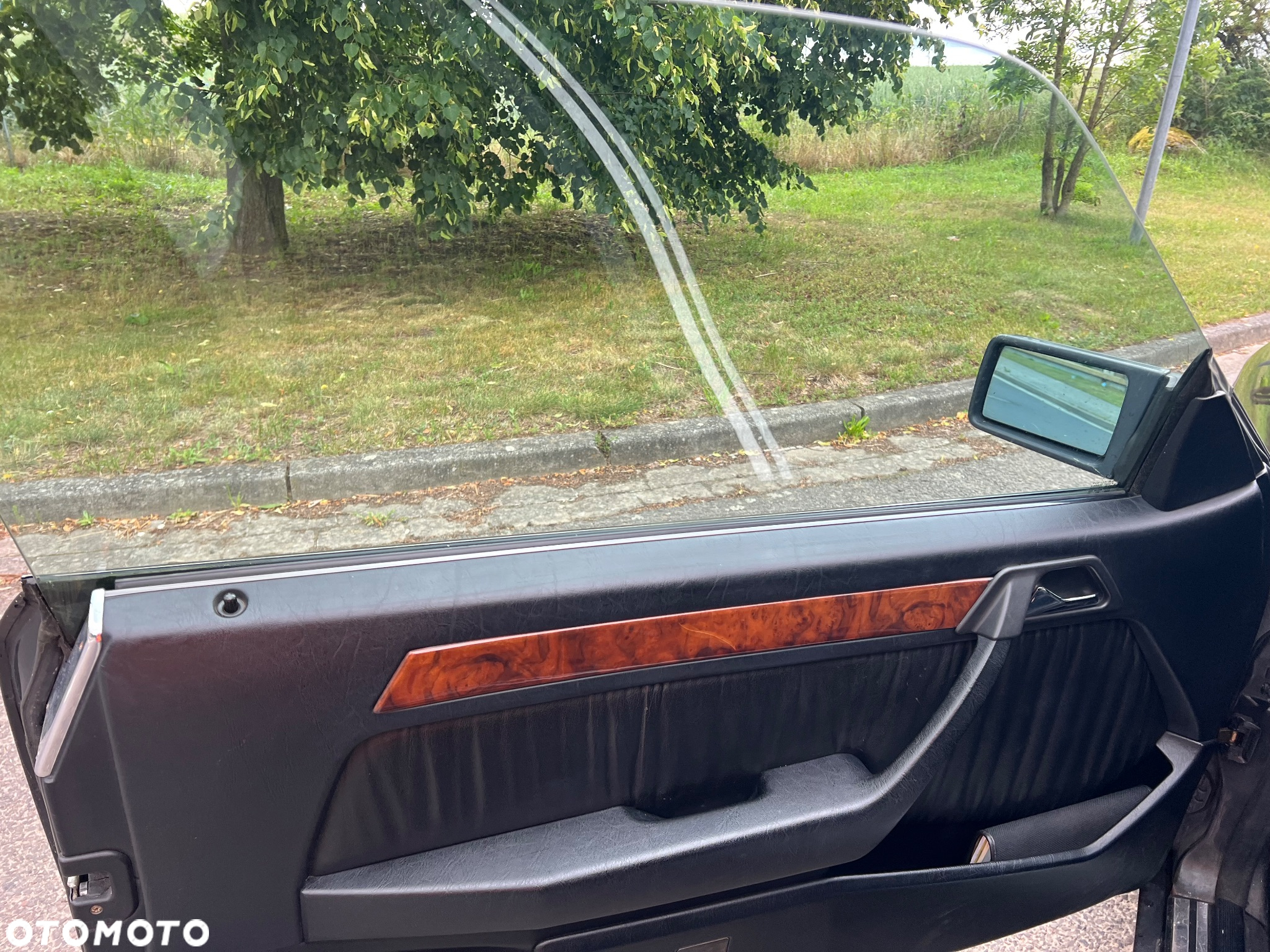 Mercedes-Benz W124 (1984-1993) - 17
