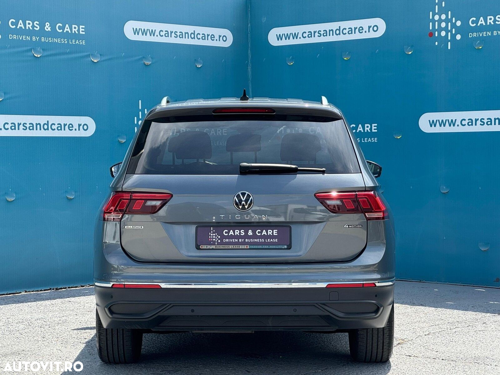 Volkswagen Tiguan - 5