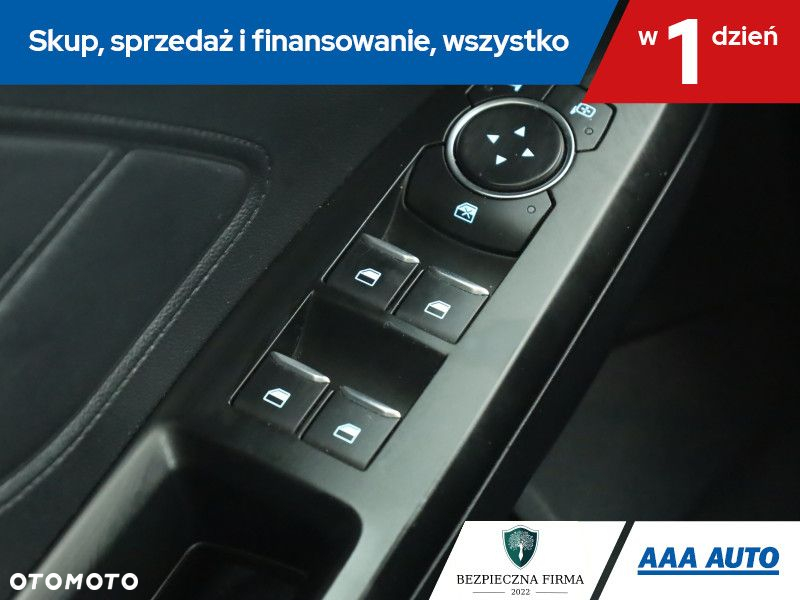 Ford Focus - 17