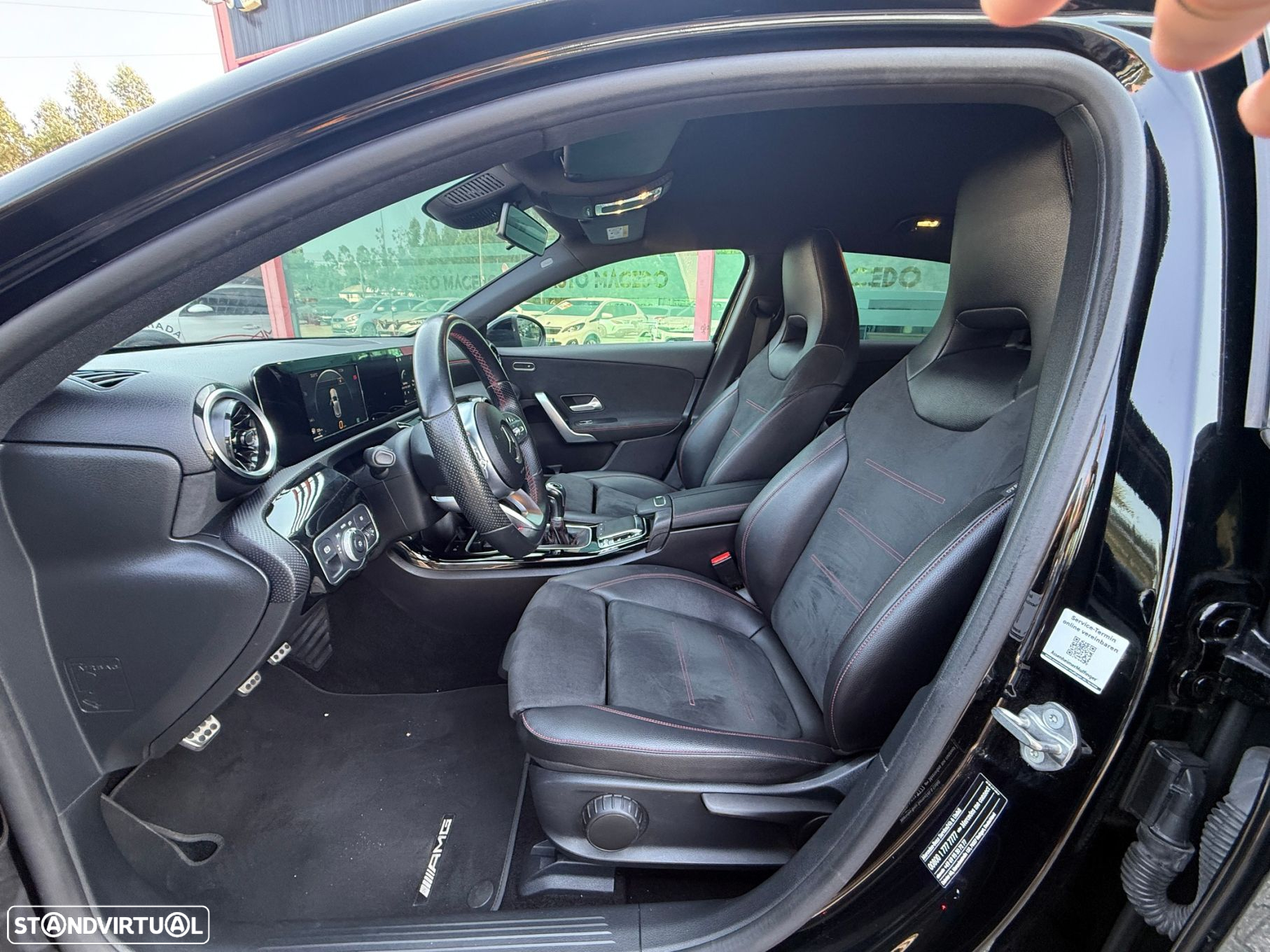 Mercedes-Benz A 160 AMG Line - 11