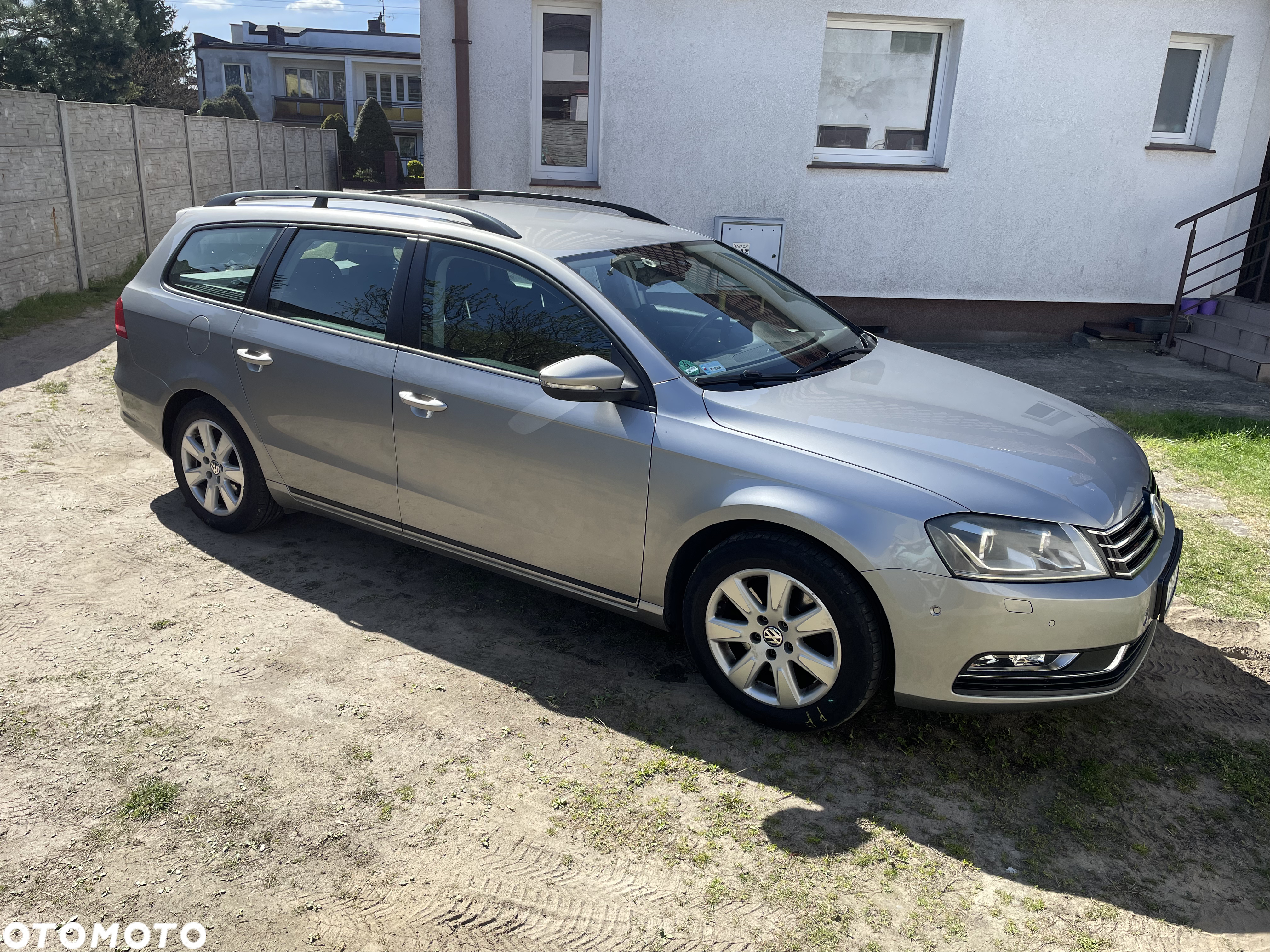 Volkswagen Passat - 14