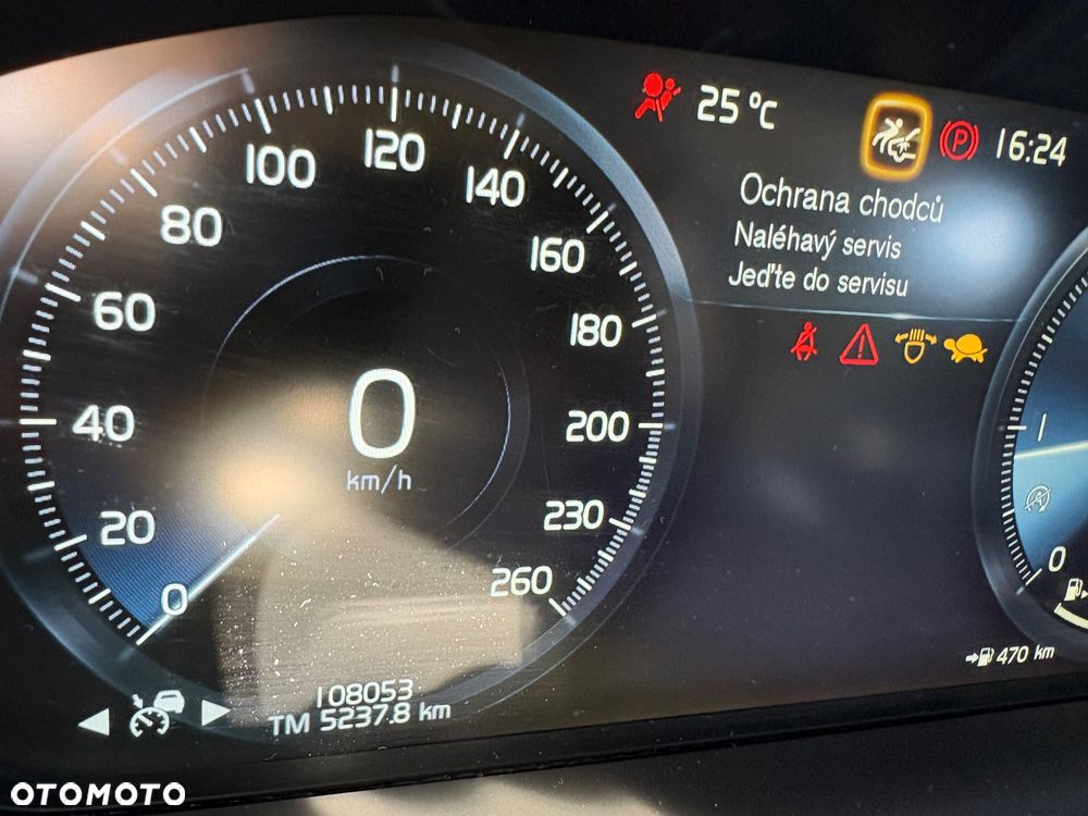 Volvo V90 D3 Momentum Pro - 18