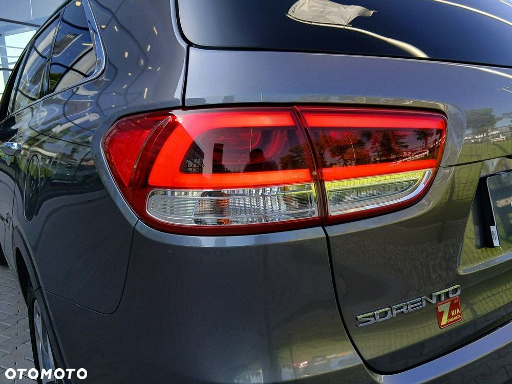 Kia Sorento - 12
