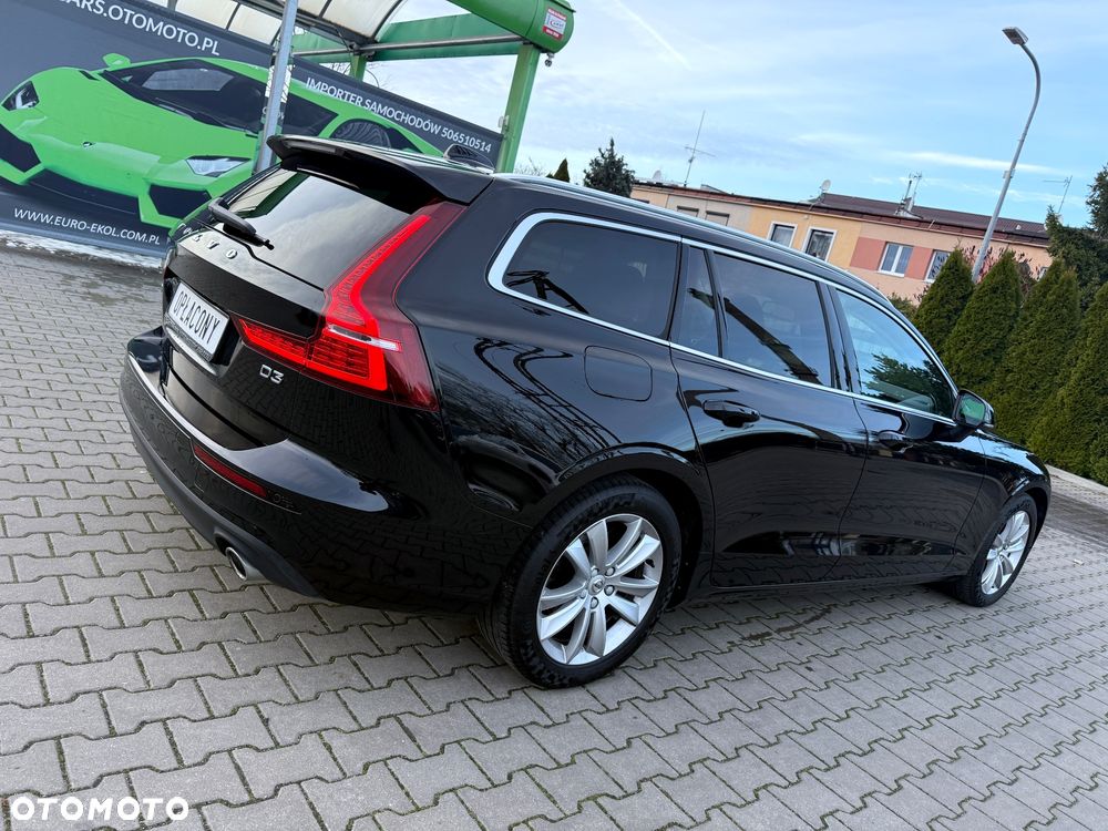 Volvo V60 D3 Drive-E Momentum - 29