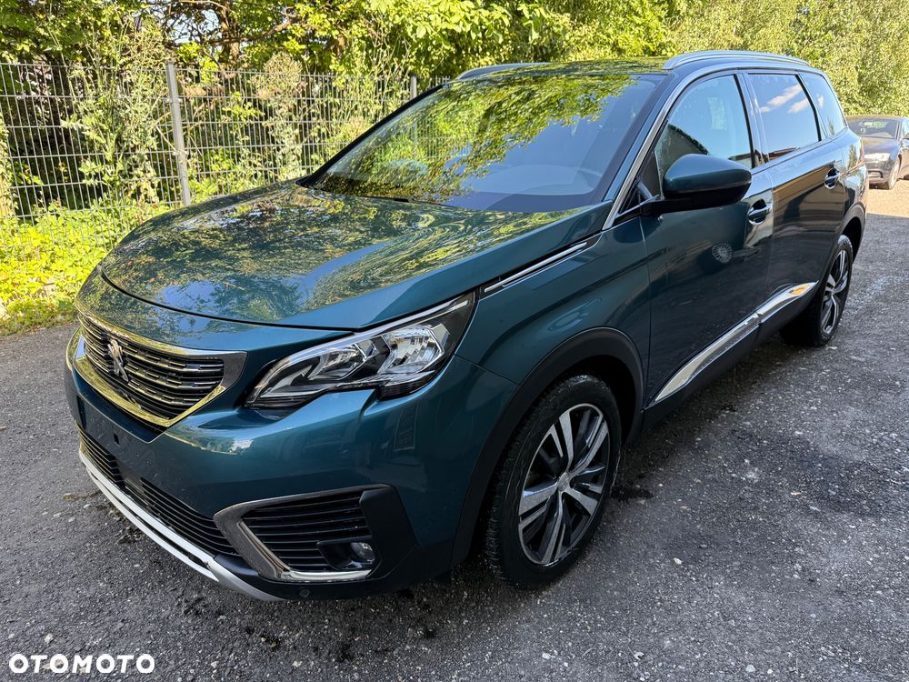 Peugeot 5008 PureTech 130 Stop & Start Allure Business-Paket - 1