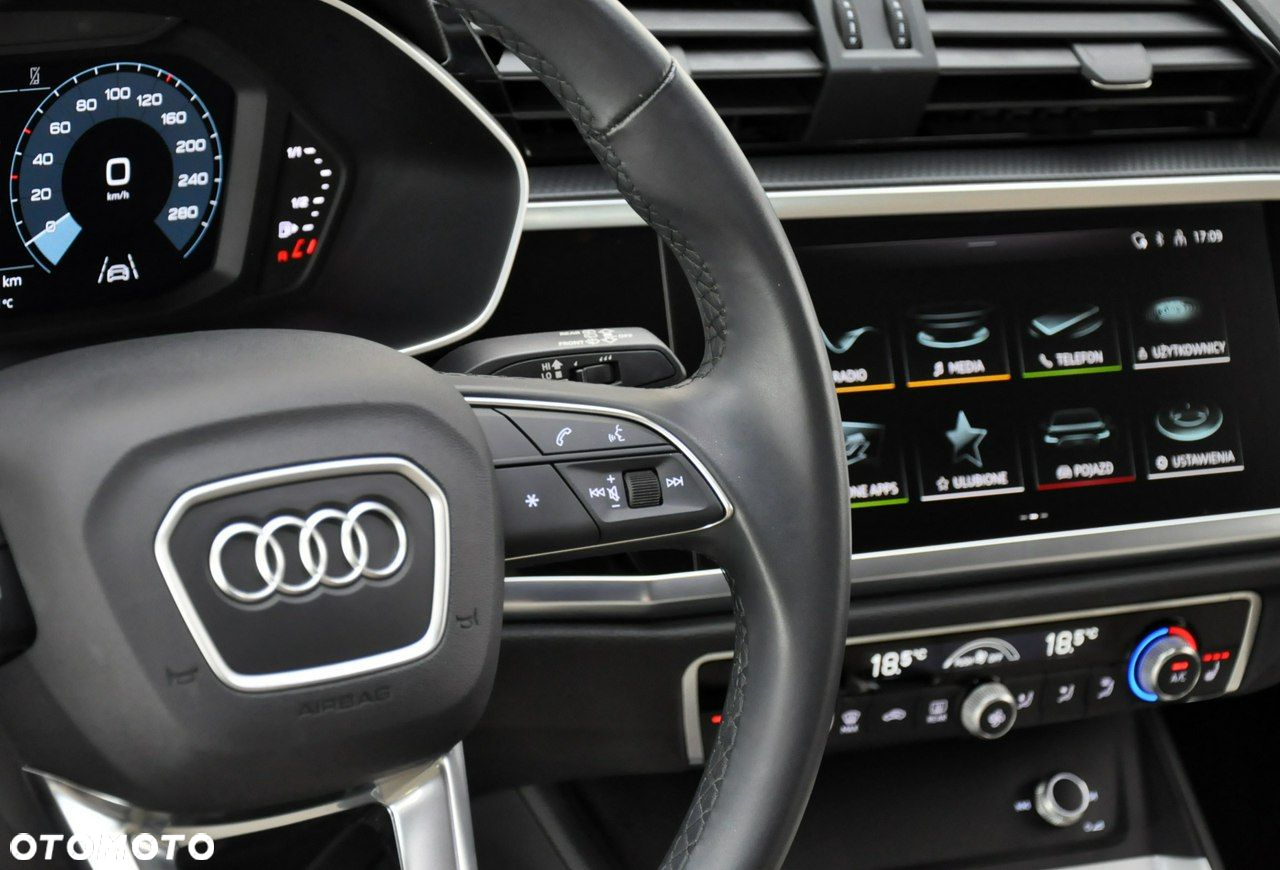 Audi Q3 Sportback - 22