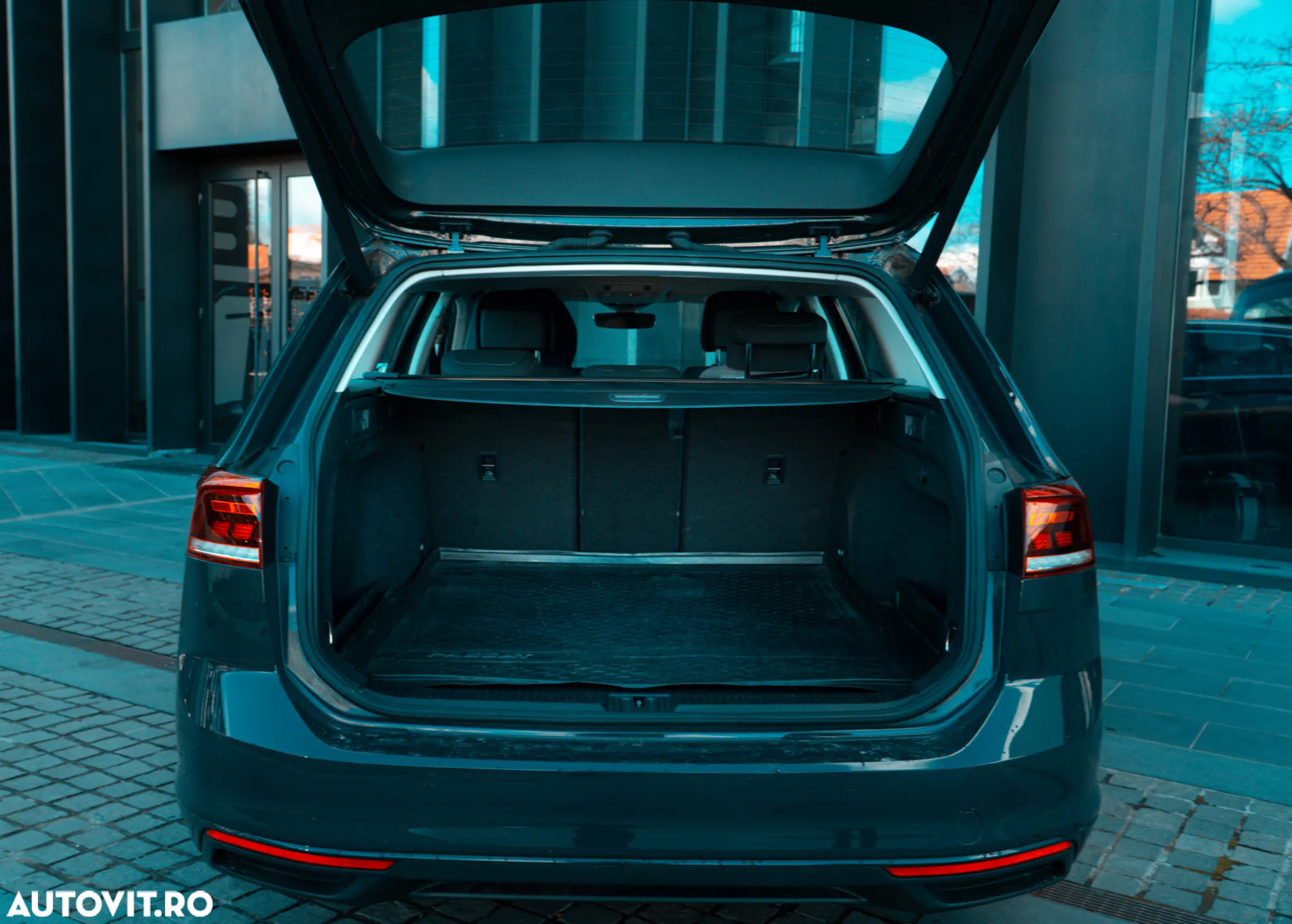 Volkswagen Passat Variant 1.5 TSI ACT OPF DSG Comfortline - 12