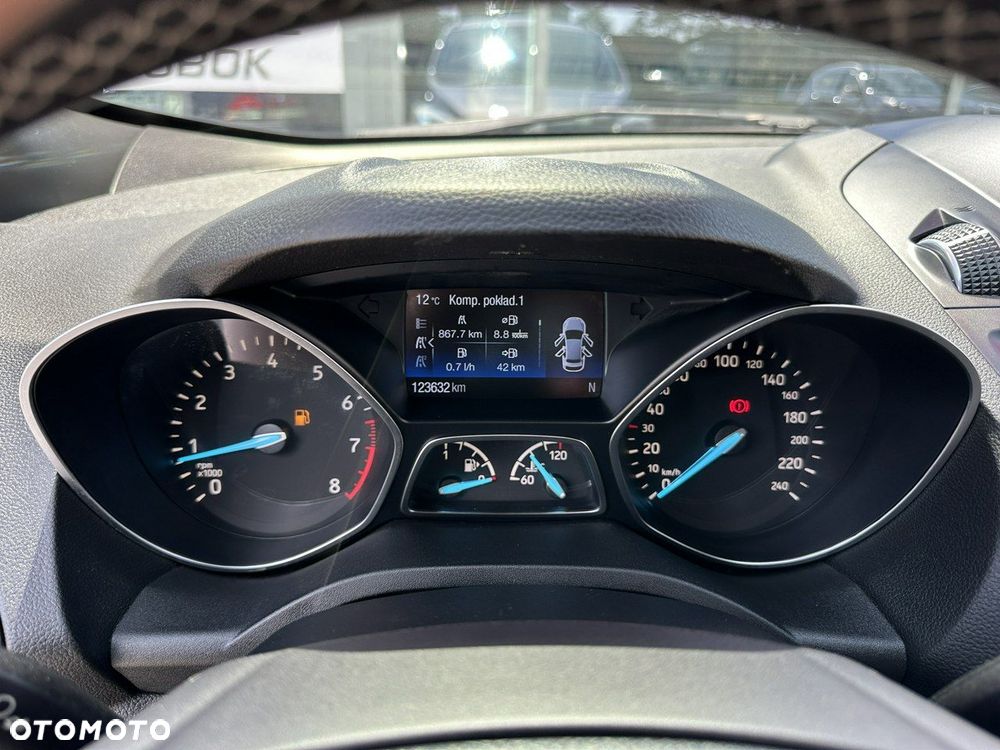 Ford Kuga 1.5 EcoBoost 2x4 ST-Line - 18