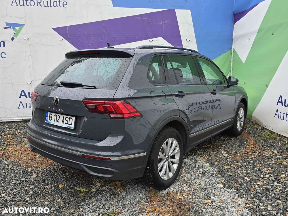 Volkswagen Tiguan - 5