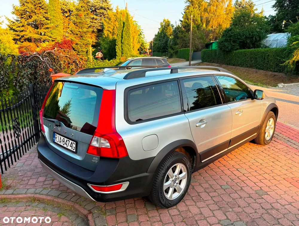Volvo XC 70 - 2