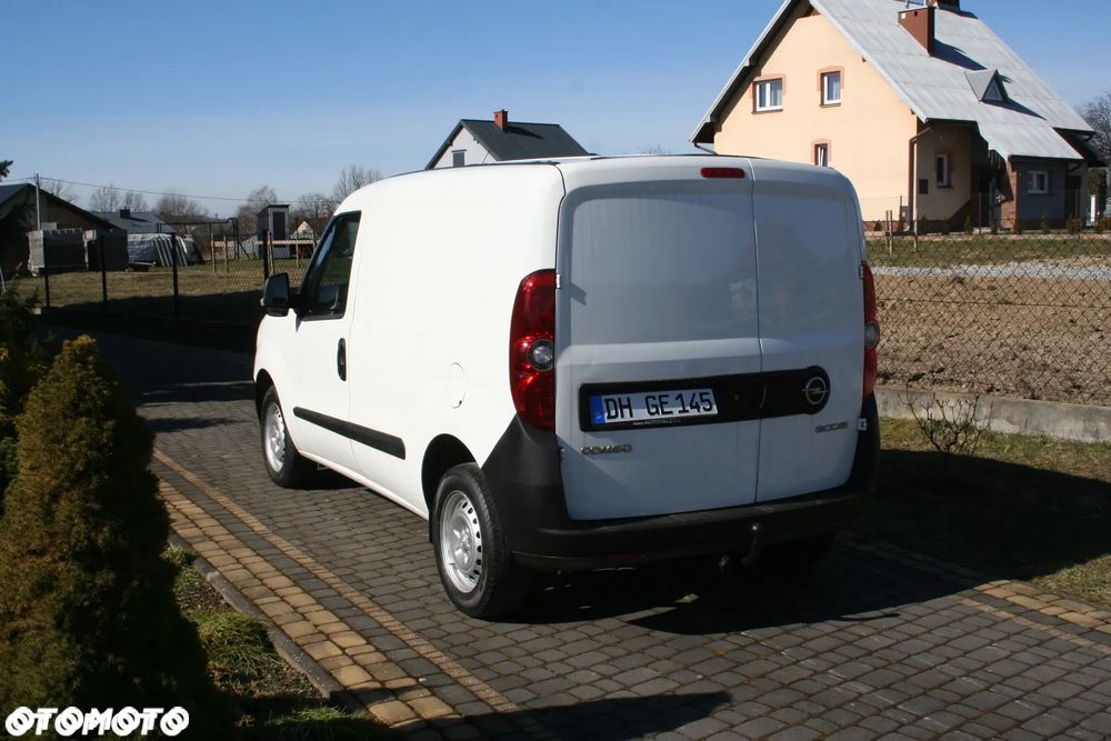 Opel Combo FV 23% Bdb. Stan techniczny i wizualny 100% Gwarancja Przebiegu na Piśmie - 4