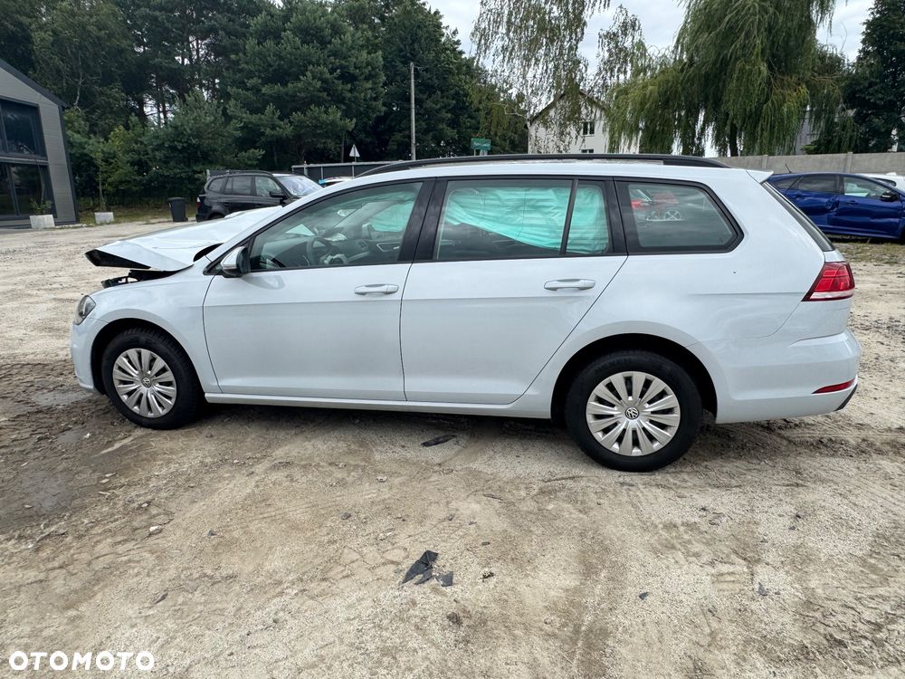 Volkswagen Golf 1.0 TSI (BlueMotion Technology) Trendline - 10