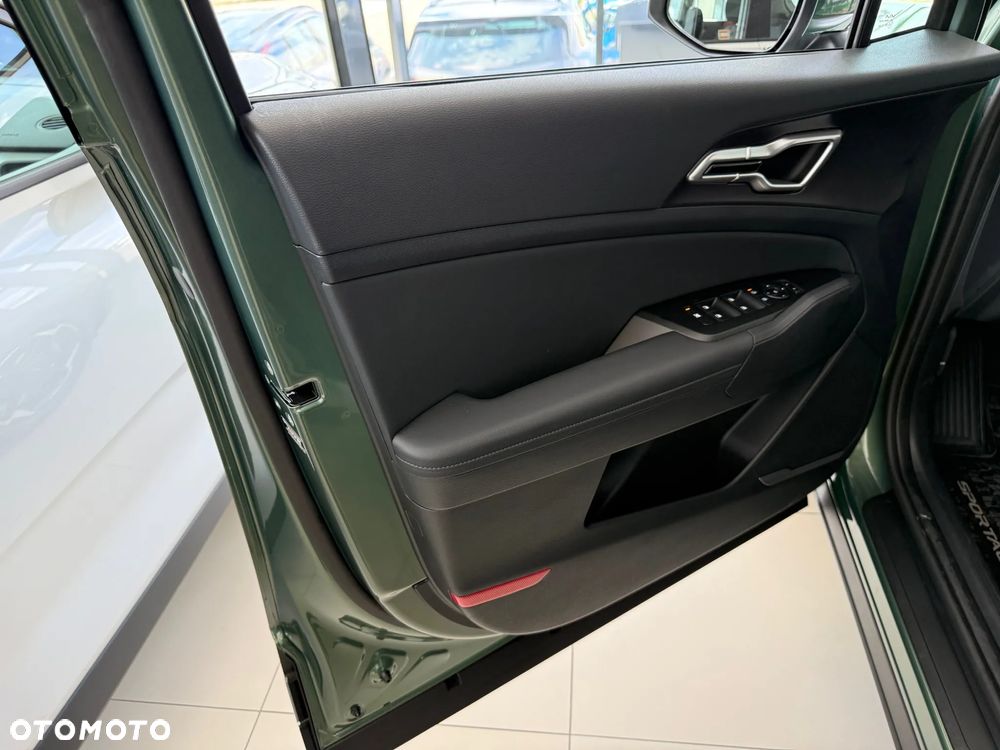 Kia Sportage 1.6 T-GDI HEV Business Line 2WD - 12