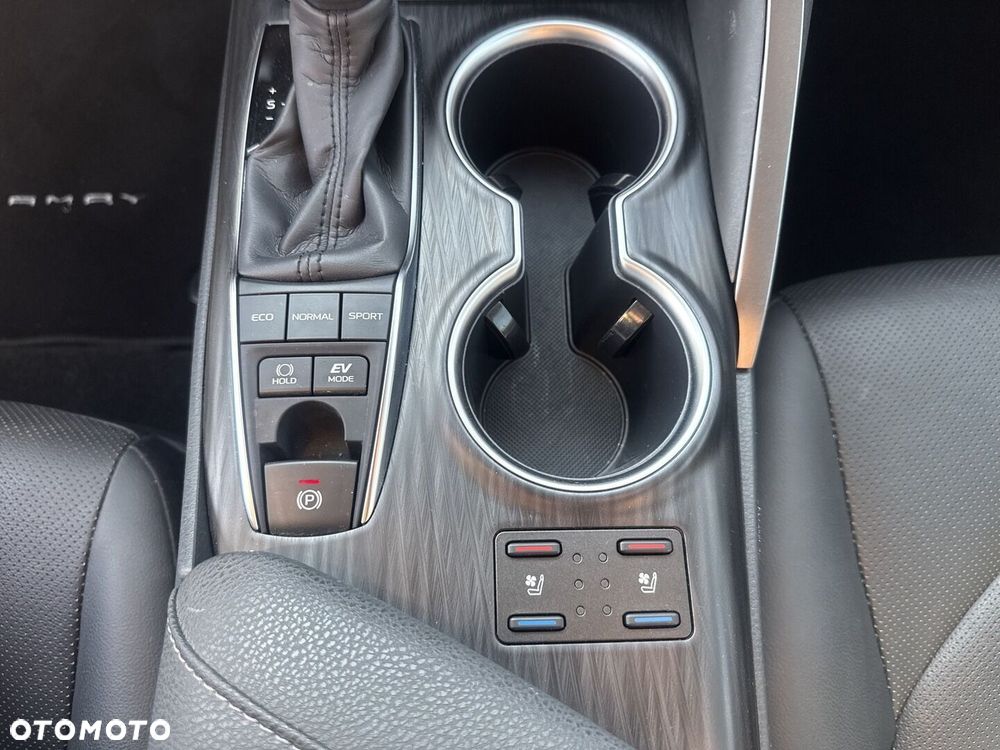 Toyota Camry 2.5 Hybrid Executive CVT - 22