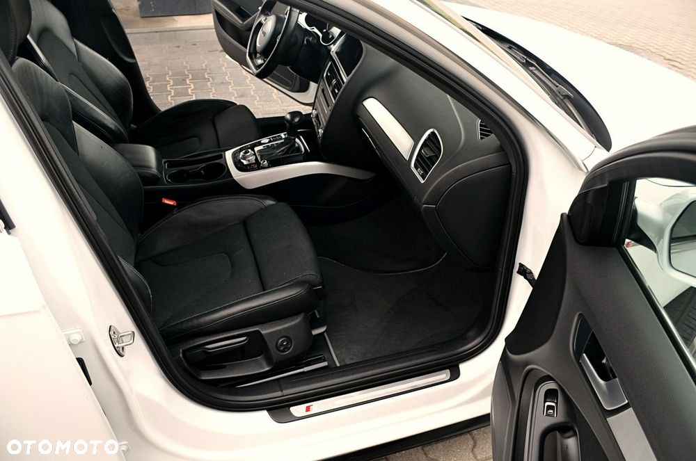 Audi A4 Avant - 23