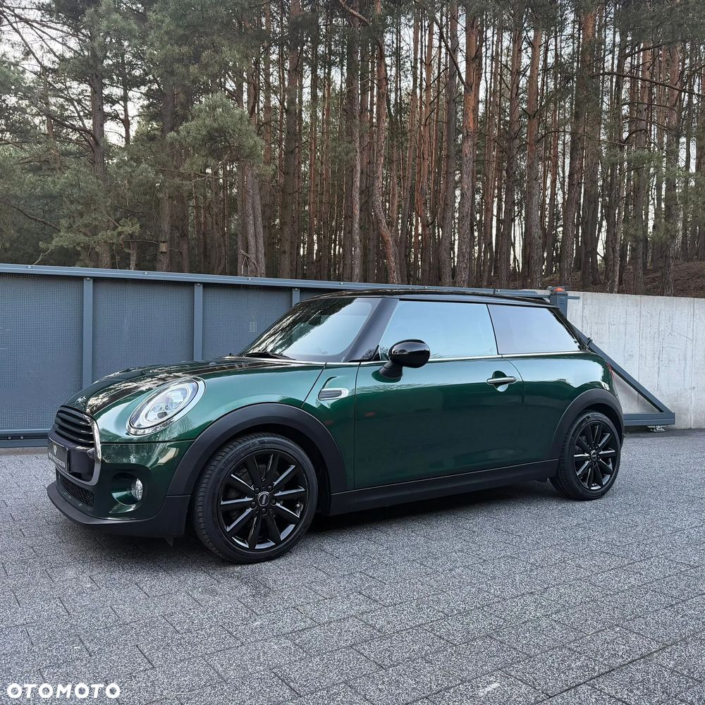 MINI Cooper Essential Trim - 1