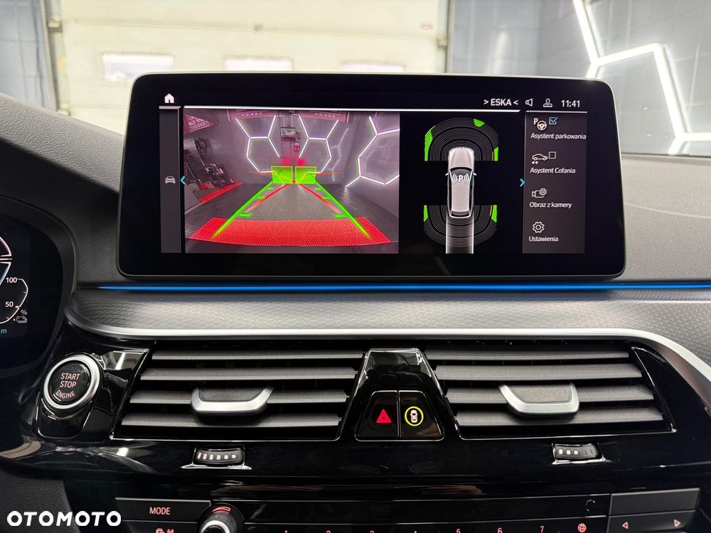 BMW Seria 5 530e xDrive M Sport sport - 22