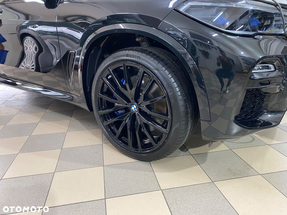 BMW X5 M M50i - 7