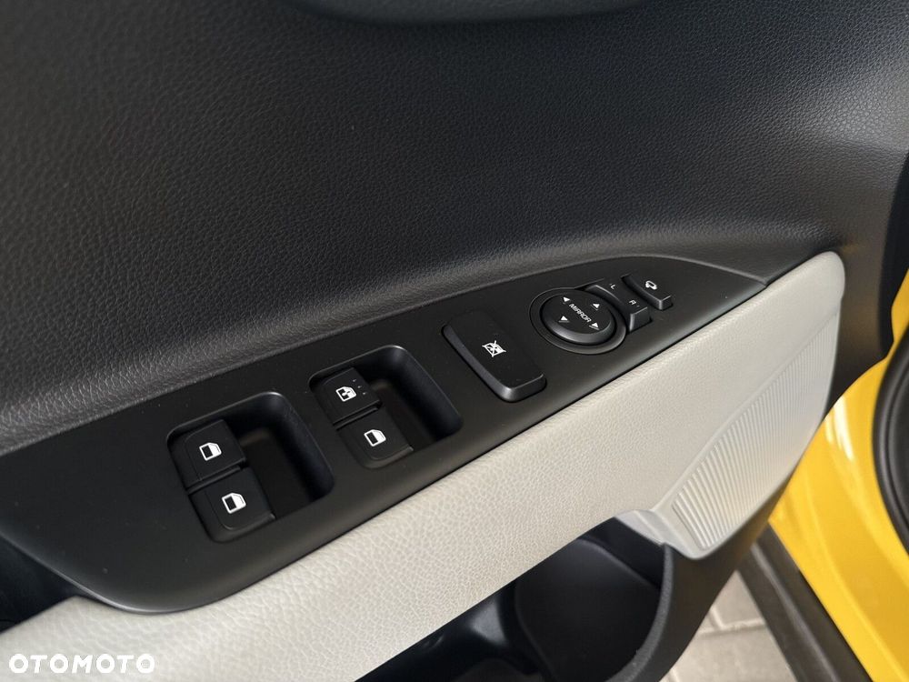 Kia Stonic 1.0 T-GDI Business Line - 12