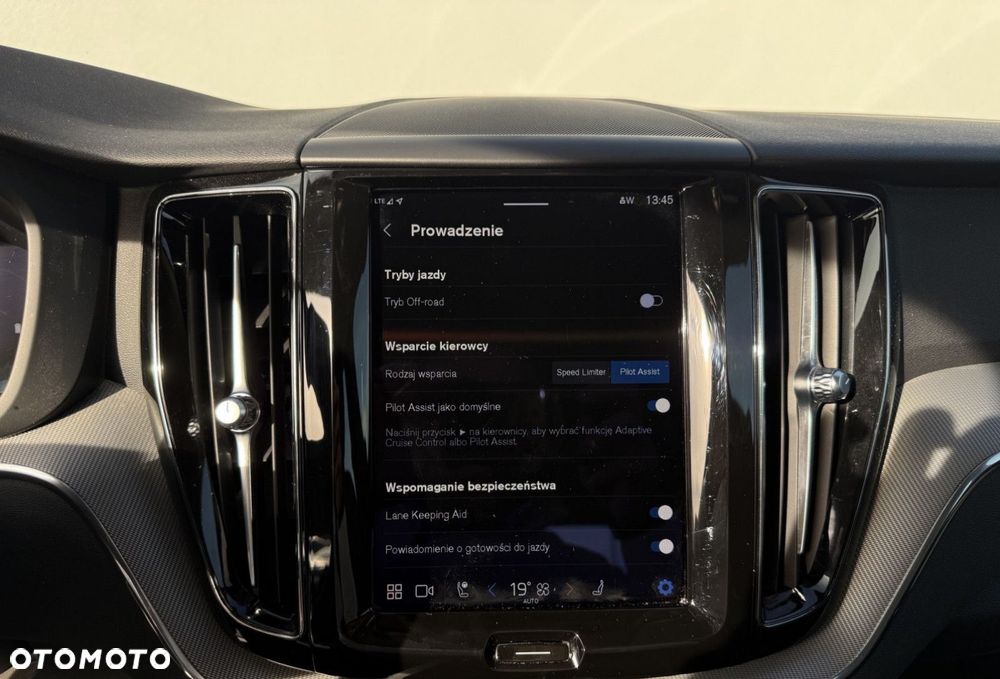 Volvo XC 60 - 22