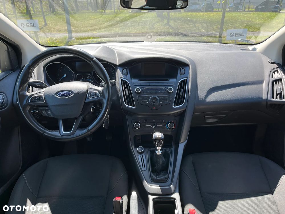 Ford Focus - 18