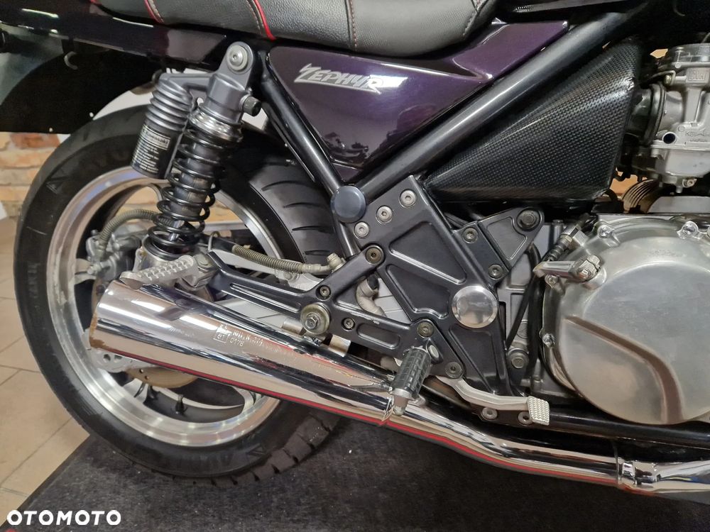 Kawasaki Zephyr - 16