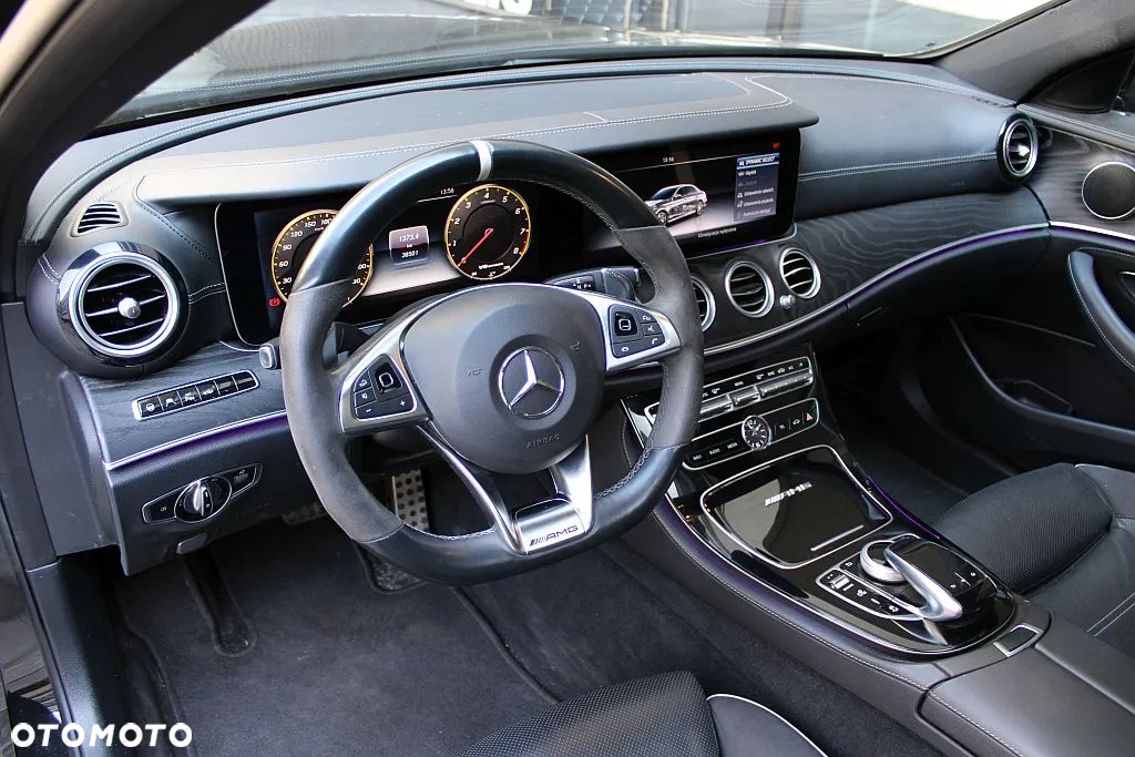 Mercedes-Benz Klasa E AMG 63 S 4-Matic+ - 13