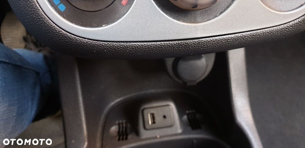 Opel Corsa 1.4 16V EcoFLEX Start-Stop 150 Jahre - 22