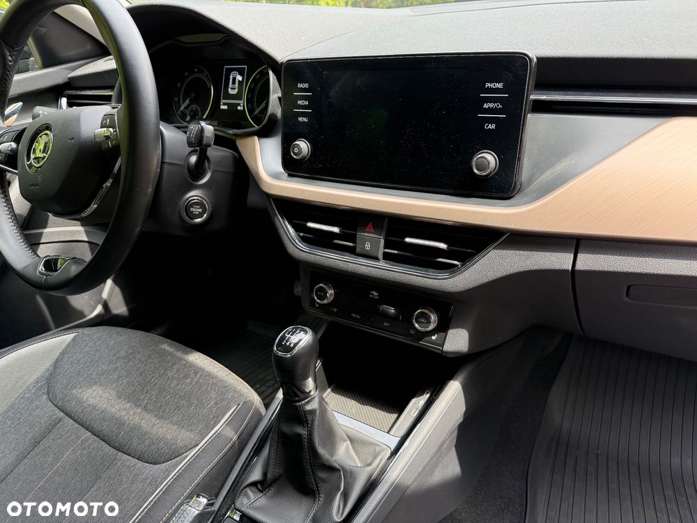 Skoda Kamiq 1.0 TSI Style - 9