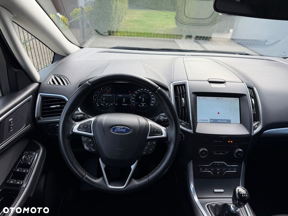 Ford S-Max 2.0 EcoBlue Titanium - 10