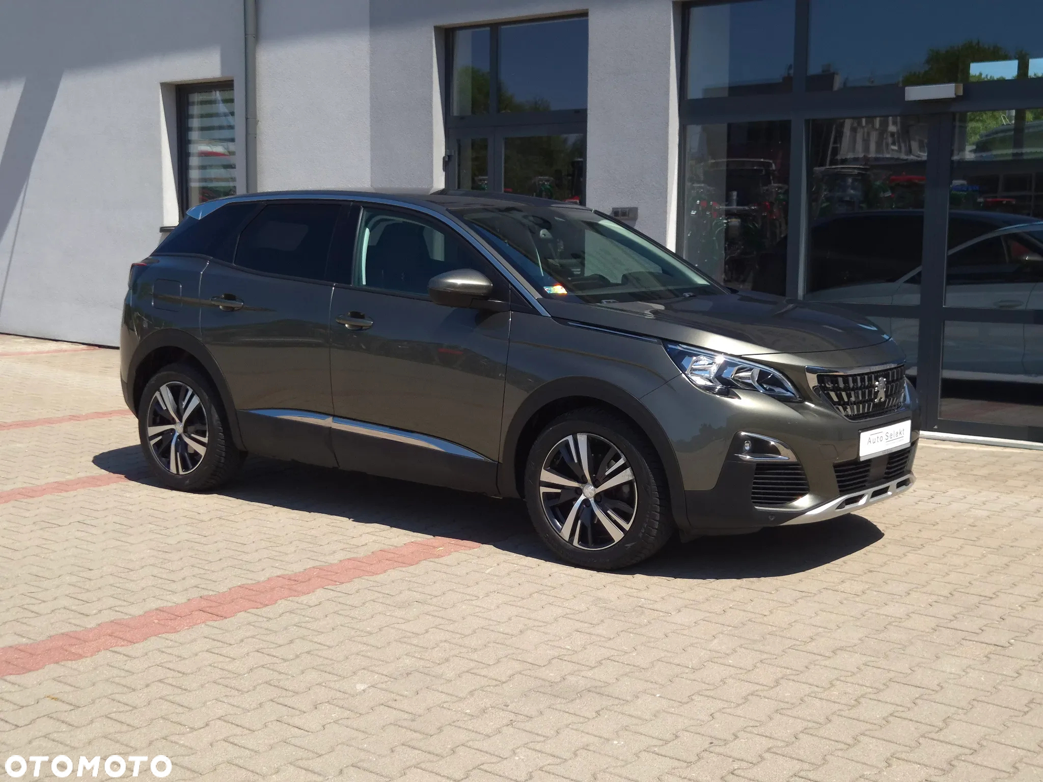 Peugeot 3008 1.6 PureTech GPF Allure S&S EAT8 - 8