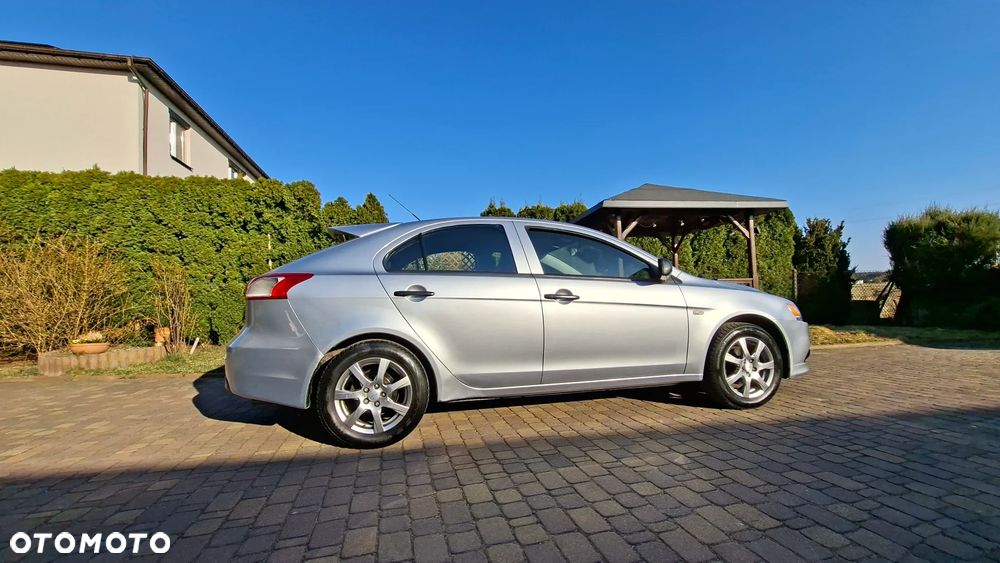 Mitsubishi Lancer 1.5 - 6