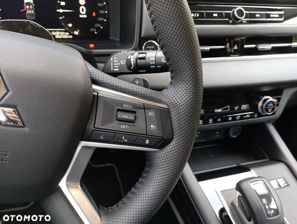 Mitsubishi Outlander Invite - 9