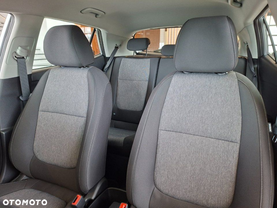 Kia Stonic - 26
