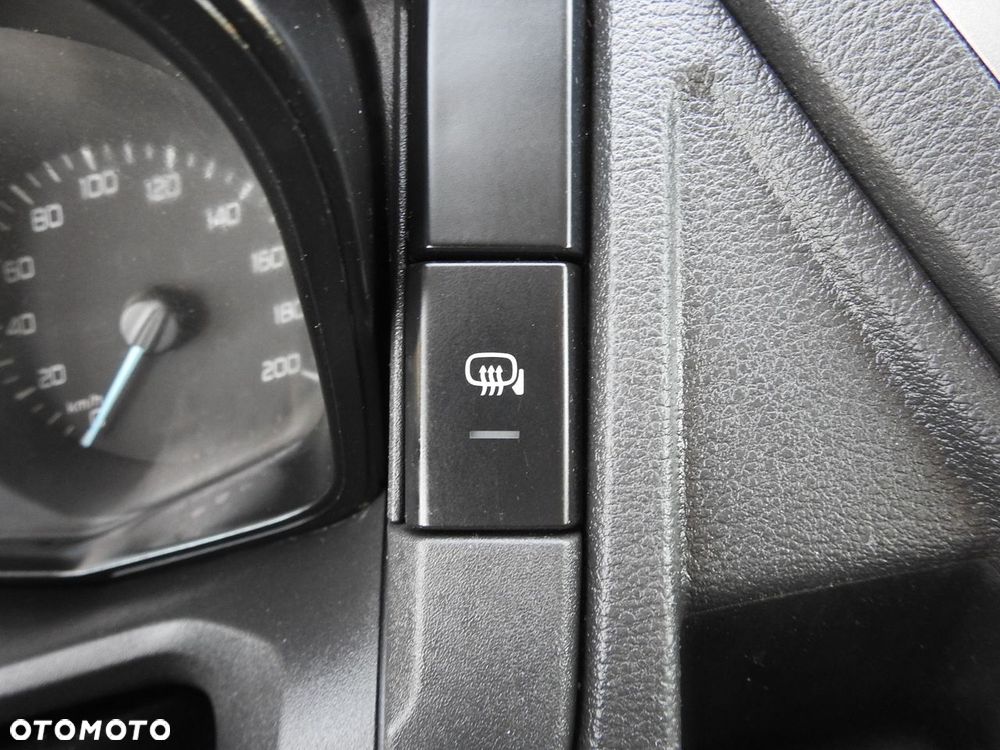 Ford TRANSIT  WYWROTKA PODWÓJNA KABINA DOKA 6 MIEJSC TEMPOMAT KLIMATYZACJA  130KM - 31