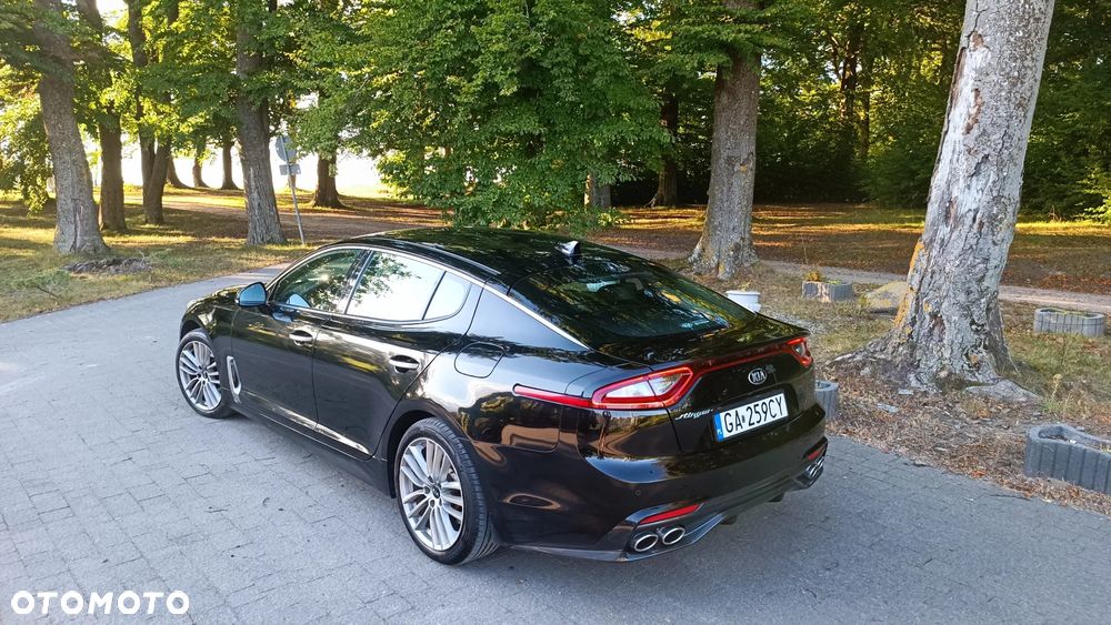 Kia Stinger 2.0 T-GDI GT Line - 13