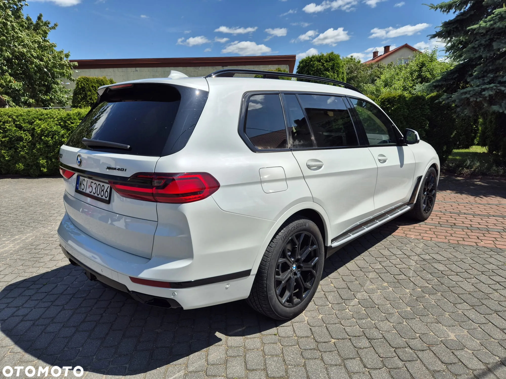 BMW X7 xDrive40i - 11