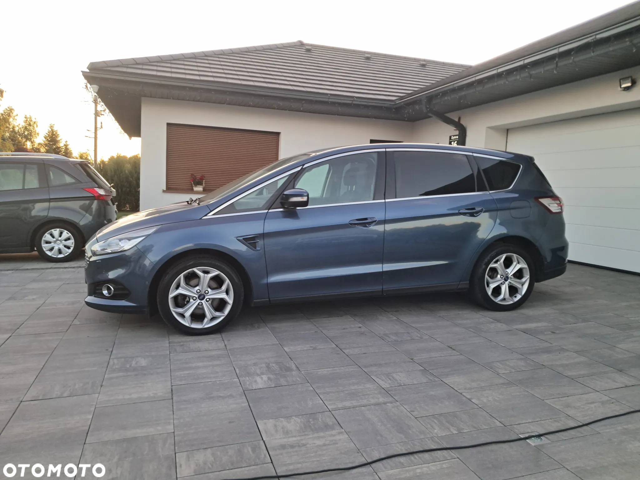 Ford S-Max - 3